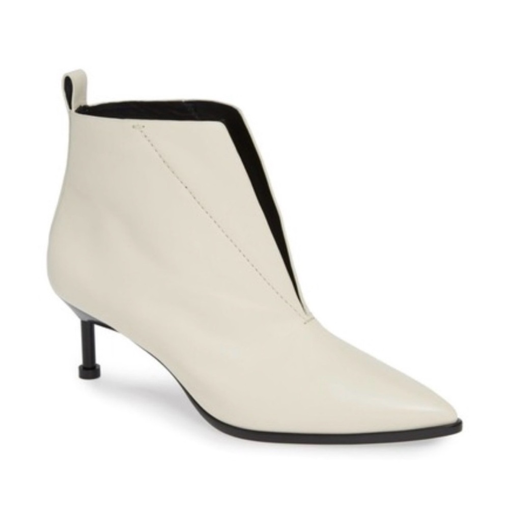 Mercedes Castillo Kasuri Ivory Leather Ankle Boots Kitten Heels Pointed Toe 6 36